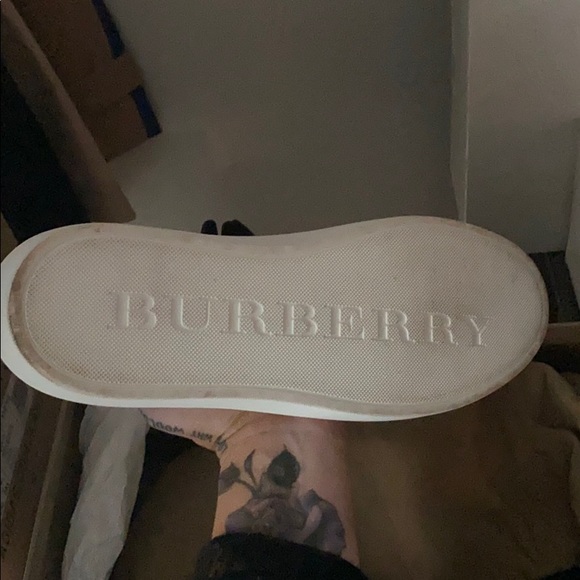 Burberry sneakers - Picture 5 of 6